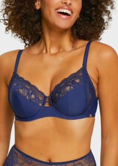 Soutien-gorge Embotant  Armatures 